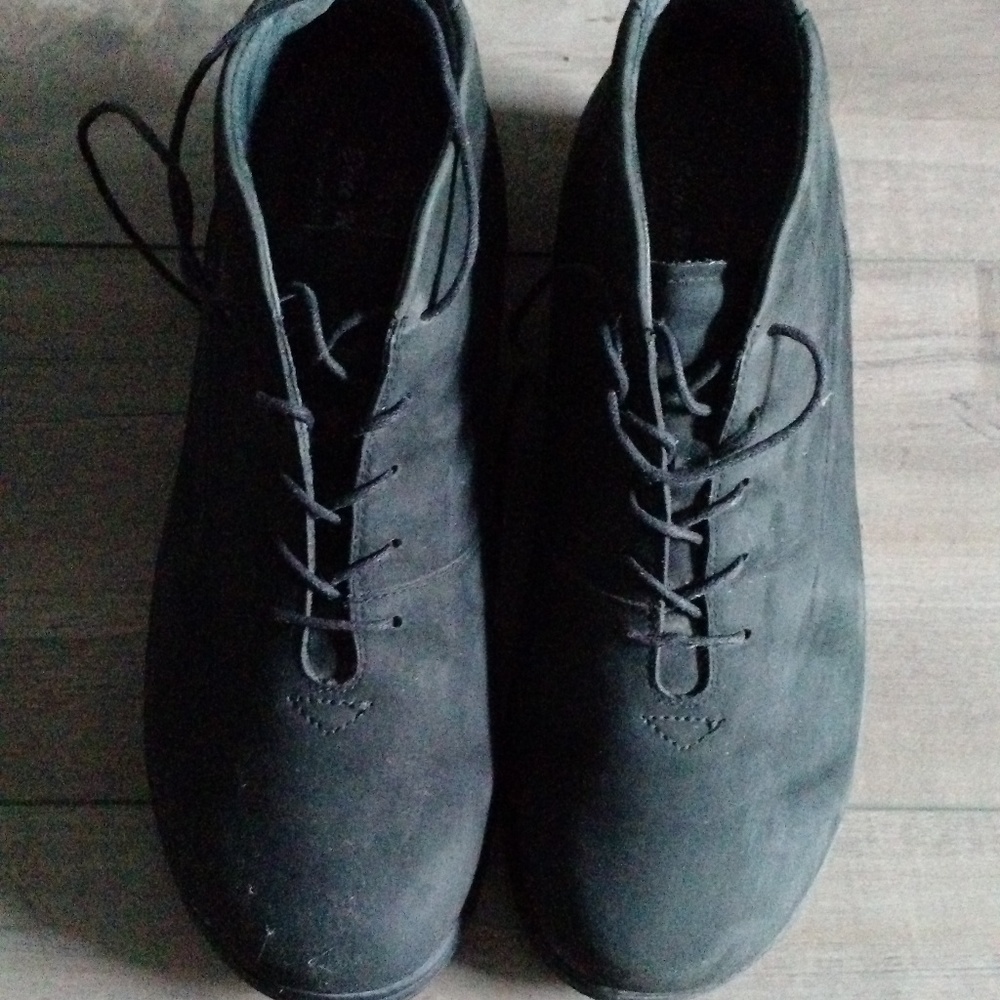 Steel shank work boots.  7.5